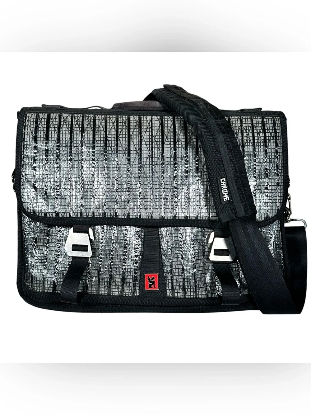 CHROME INDUSTRIES Duma Carbon Fibre Laptop Messenger Bag